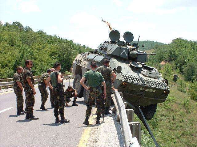 Аварії танків - військові рулять (14 фото)