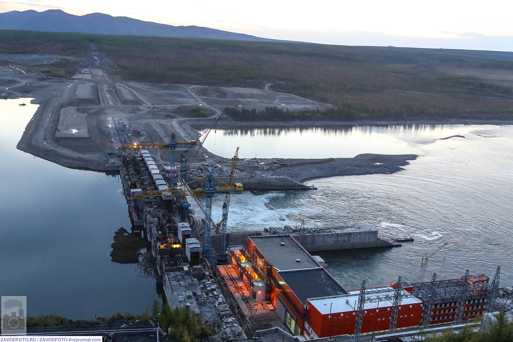 РусГидро запустила третий гидроагрегат Усть-Среднеканской ГЭС ЭНЕРГЕТИКА