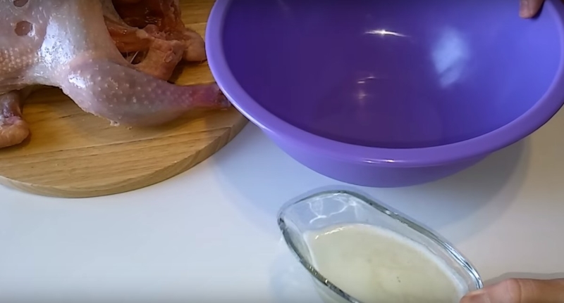 Как приготовить курицу с черносливом Видео