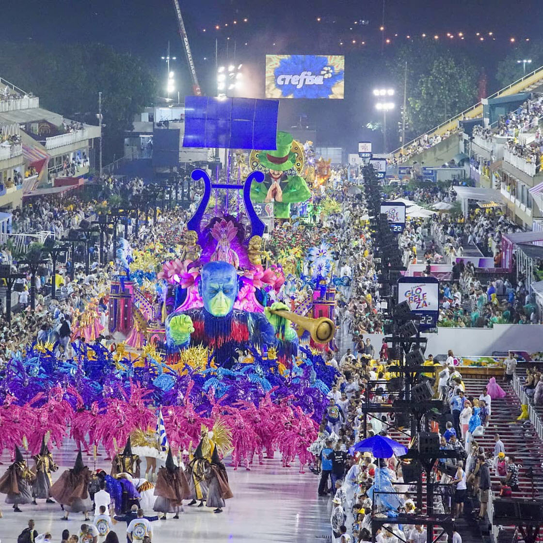 В Рио-де-Жанейро стартовал знаменитый карнавал праздник, фестиваль