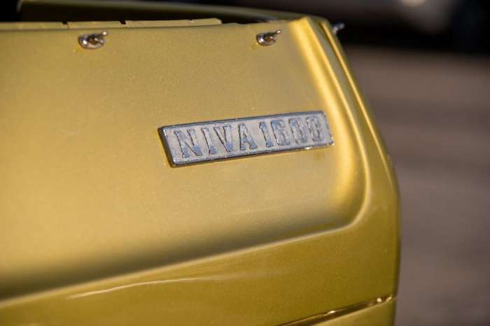 Lada Niva с кузовом кабриолет построенная в Греции   авто