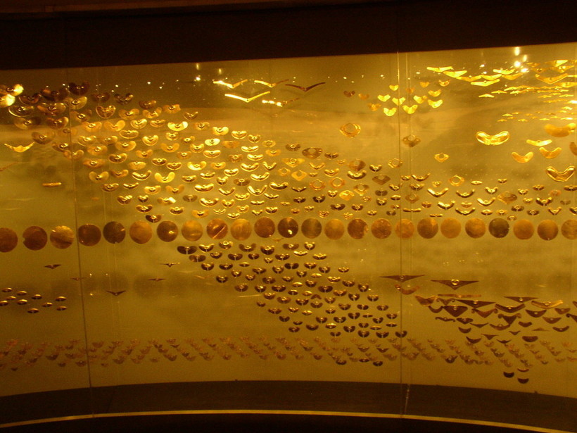 Музей золота, в котором все экспонаты сделаны из драгоценного металла авиатур