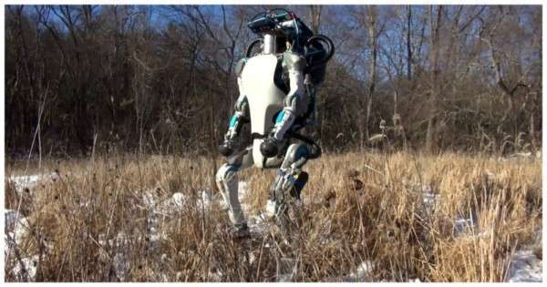 Boston Dynamics продемонстрировала новую версию робота Atlas