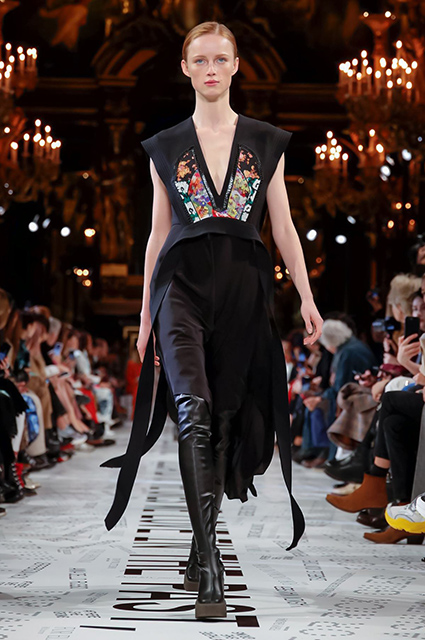 Неделя моды в Париже: Наталья Водянова, Тина Кунаки, Опра Уинфри на показе Stella McCartney осень-зима 20190/2020 thereshegrows