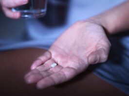 Дослідження показує, що снодійні препарати знижують накопичення білка при хворобі Альцгеймера