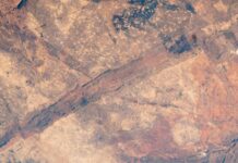 Simbabwes großer Deich: Ein 2,5 Milliarden Jahre alter geologischer Schatz